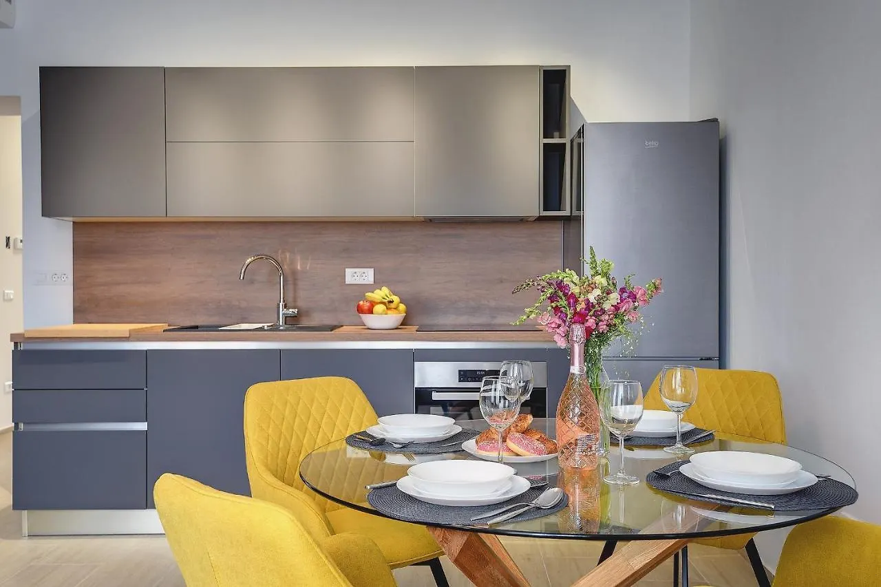 Apartment Erman City With Free Parking Pula 0*,  Croatia